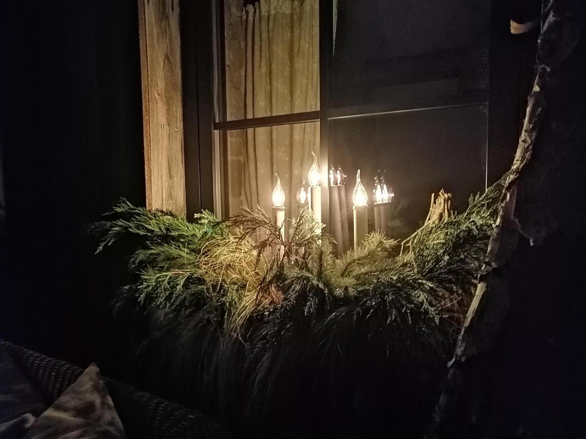 Le Hangar Des Voyageurs Petit-Halleux Bagian luar foto